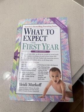 What to Expect the First Year Heidi Murkoff (NEW)